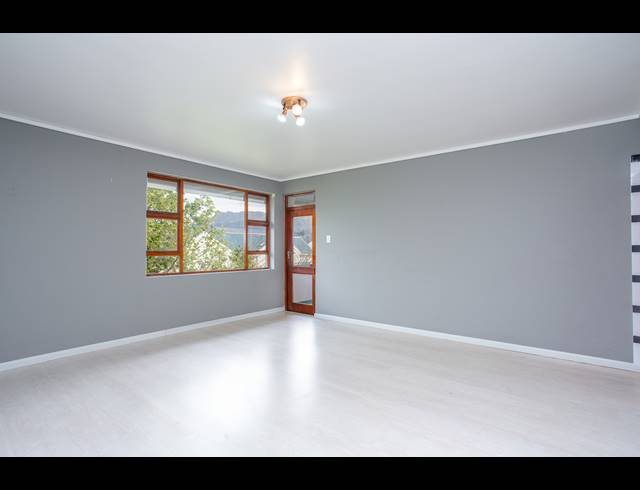 2 BEDROOM APARTMENT RENTED IN PLUMSTEAD